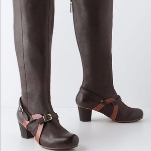 Anthropologie Swooped Up Boots Leather EUC 7